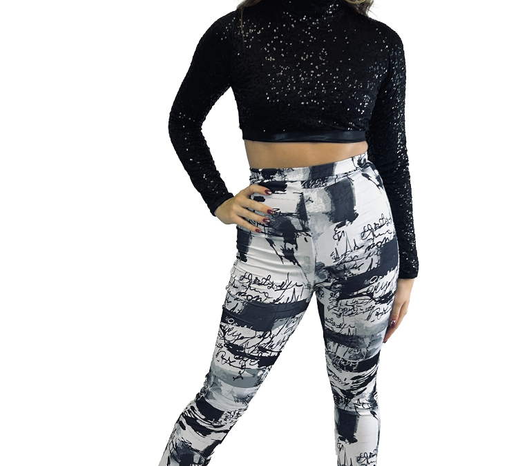 BLACK AND WHITE GRAPHIC PANTS
